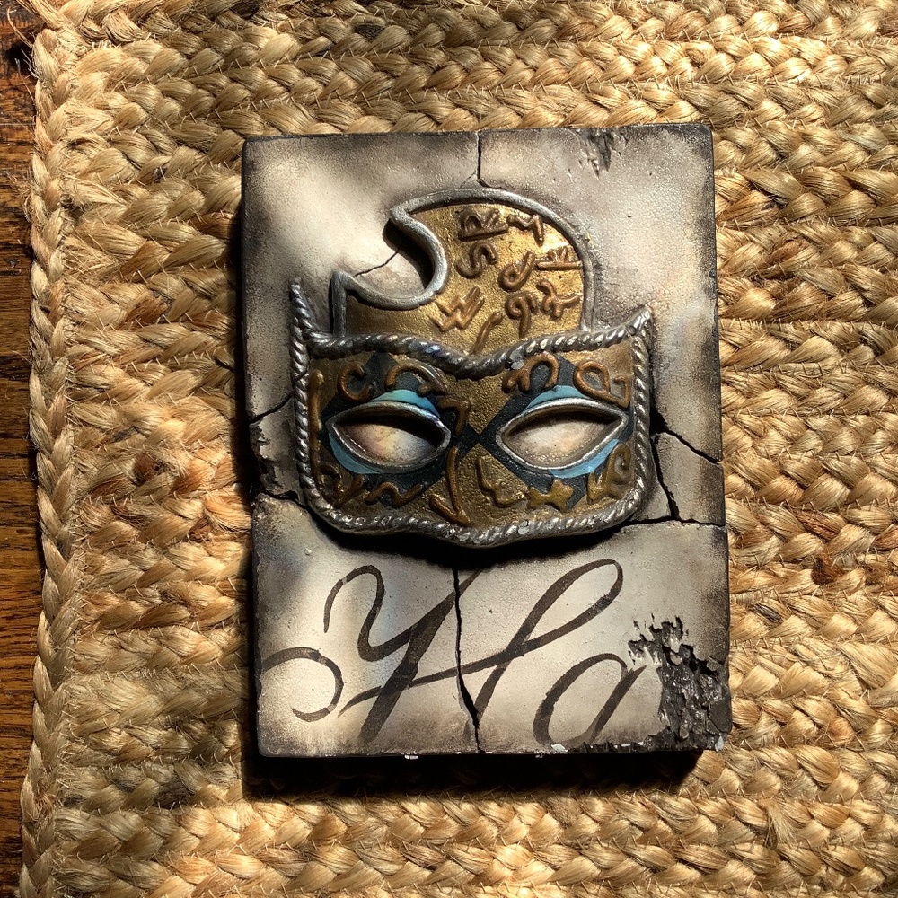 Harlequin mask wall plaque.  Measures 6”W x 8” H
